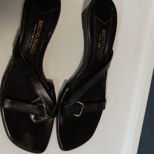 BRUNO MAGLI BLACK ITALIAN LEATHER SANDAL SIZE 10